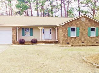 6341 Lakehaven Dr, Fayetteville, NC 28304