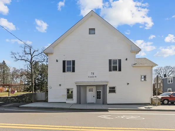 75 County St, Seekonk, MA 02771