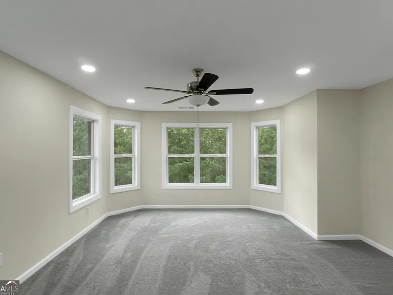 6048 Golf View Xing — Photo 20