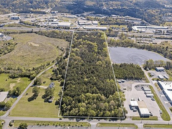 3rd image of 220 Porch Loop SE