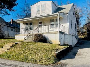 203 Baldwin St, Radford, VA 24141