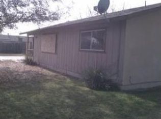 1907 N Divisadero St, Visalia, CA 93291