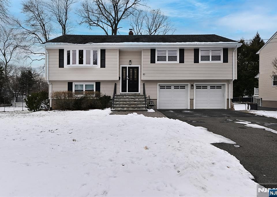 1st image of 83 Cottage Pl