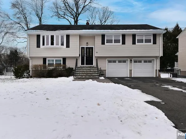 83 Cottage Pl, Westwood, NJ 07675