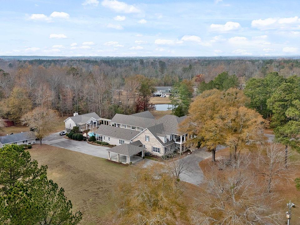 1st image of 393 Youngs Bend Rd