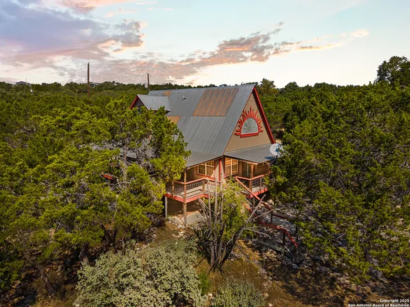 1420 lakeshore, Canyon Lake, TX 78133