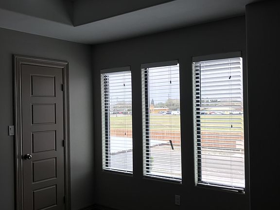 5th image of 1303 Bodark Dr APT 2
