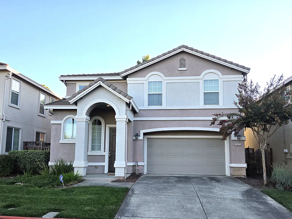 5010 Silverleaf Ct