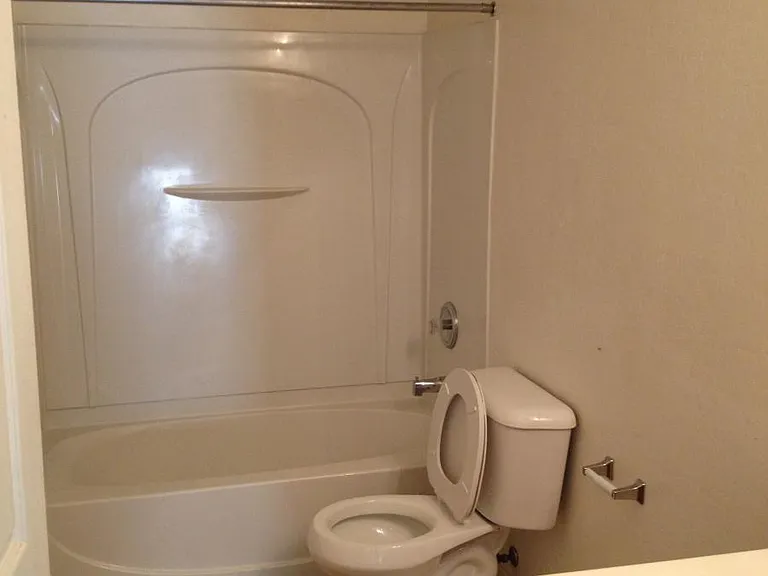 2nd Bathroom