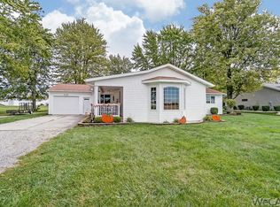 3020 Dutch Hollow Rd, Lima, OH 45807