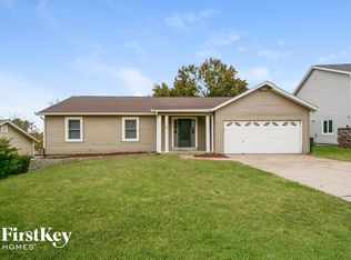 1817 Fairwood Forest Dr, Saint Peters, MO 63376