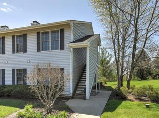 174 Milkweed Ct, Three Bridges, NJ 08887