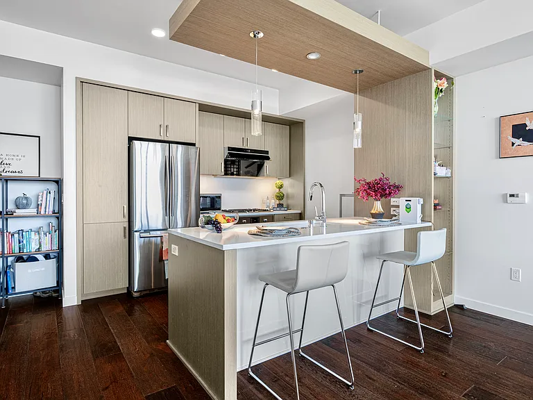 1321 Seneca St #1708 — Photo 6