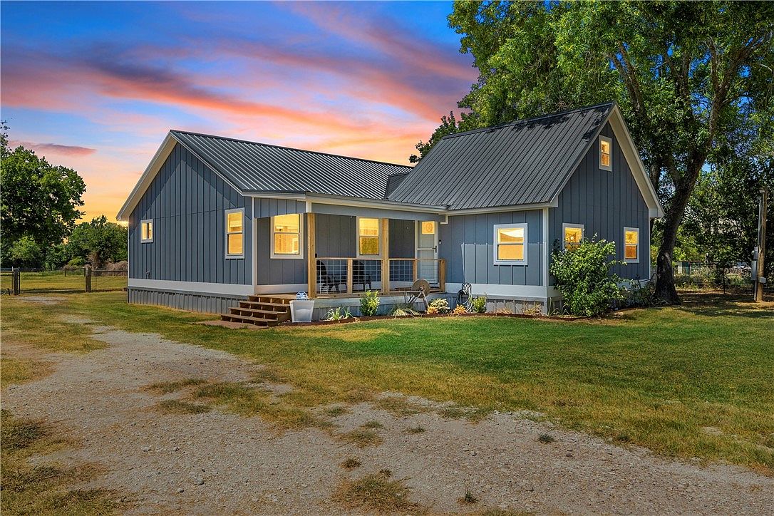 300 E 14th St, Thornton, TX 76687 MLS 217200 Zillow