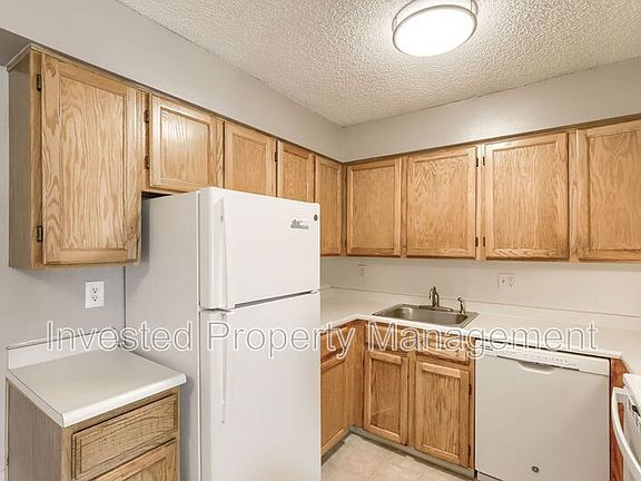 5th image of 11971 E Harvard Ave APT 201