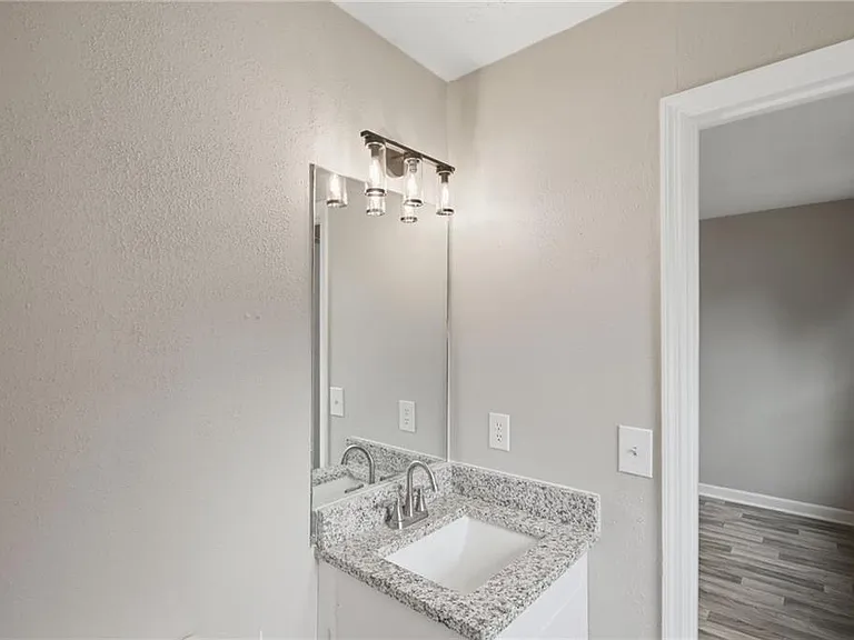 218 Mill Creek Pl — Photo 22