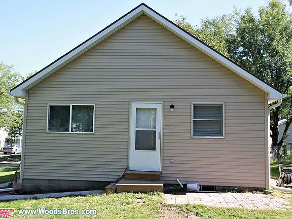 5th image of 1715 Whittier St