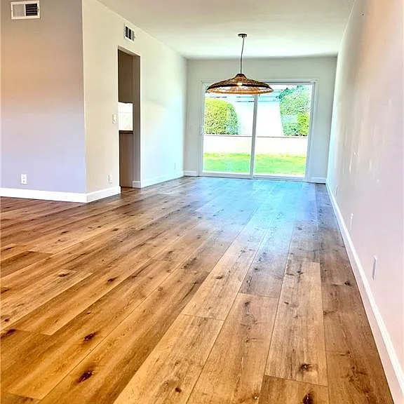 25241 Mawson Dr — Photo 5