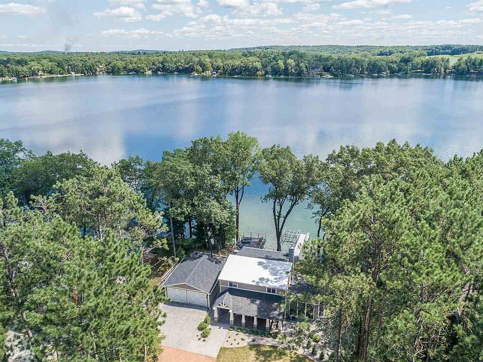 W5567 N Pine Lake Rd, Waupaca, WI 54981 Zillow