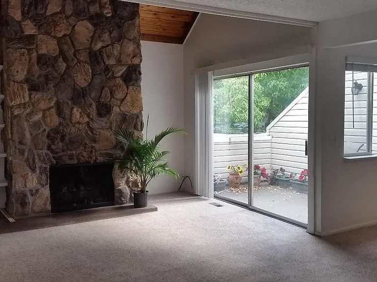 2690 S Xanadu Way — Photo 23