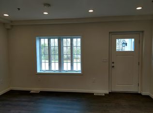 41 Zapora Dr APT 2, Hooksett, NH 03106