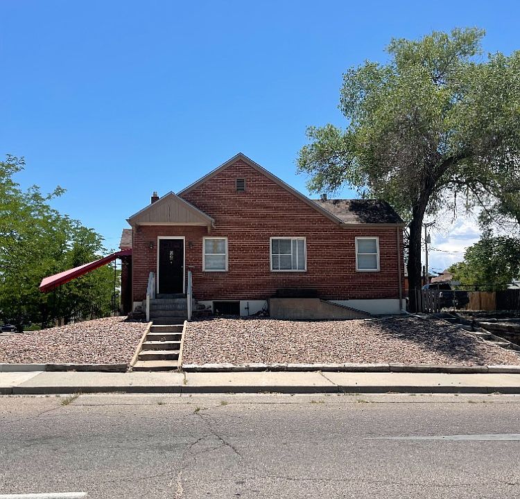 1st image of 519 W 12th St