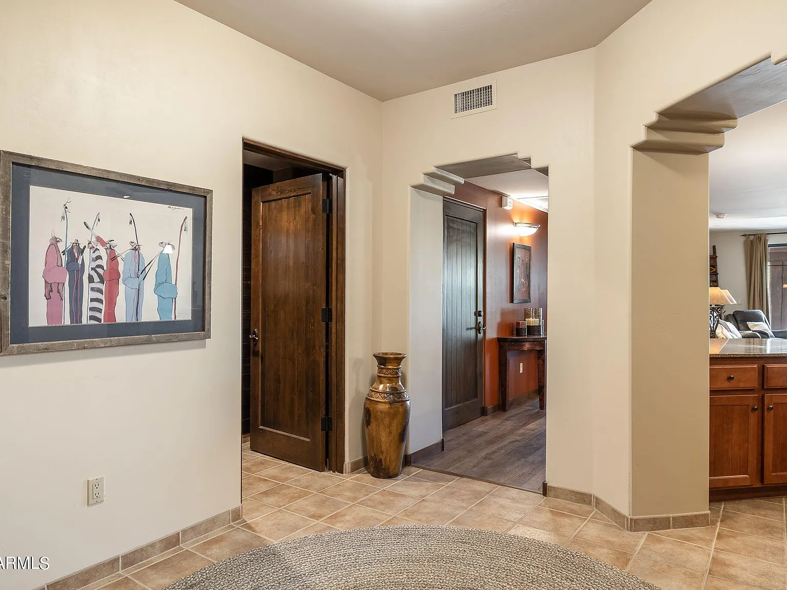2 bed, 2.5 bath, 1970 sqft, $3,500 — Photo 3