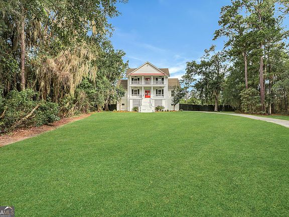 4th image of 447 Sterling Woods Dr