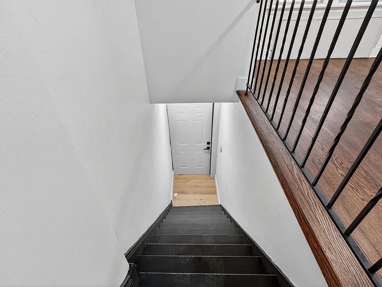 3654-3656 Phillips Pl — Photo 34