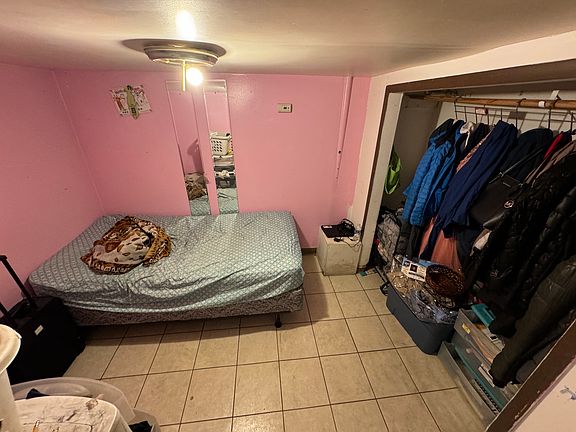 3rd image of 5342 N Christiana Ave #Basement