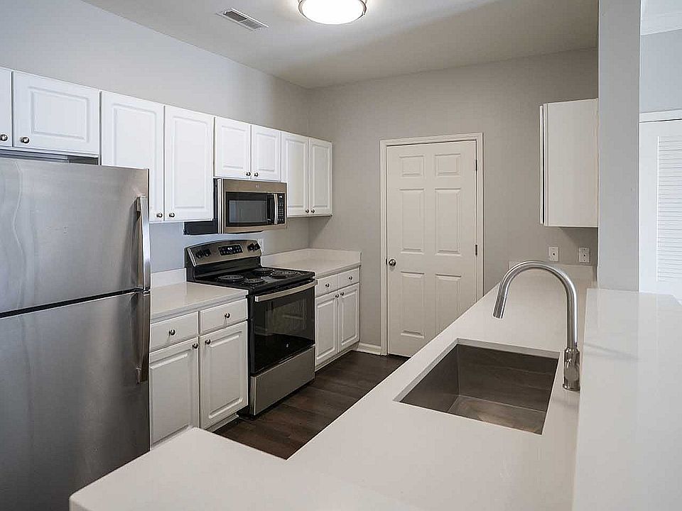 Newly Renovation Kitchen