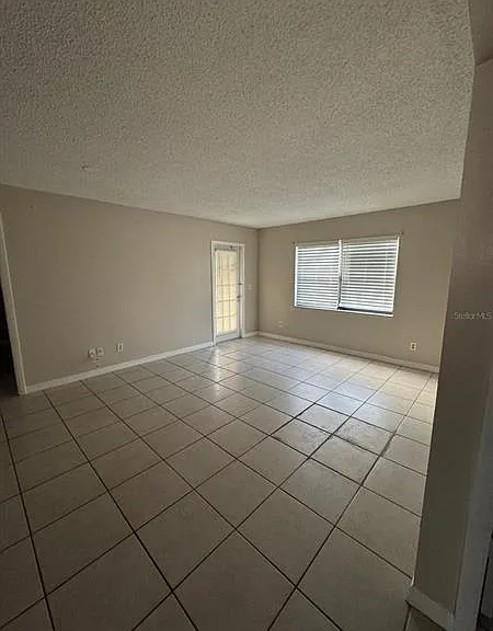2416 SE Garden Ter #203 — Photo 5