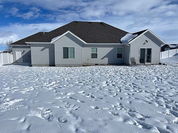 4th image of 114 Glen Brier Dr
