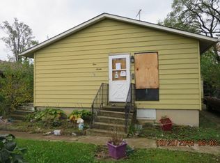 176 W 157th Pl, Harvey, IL 60426