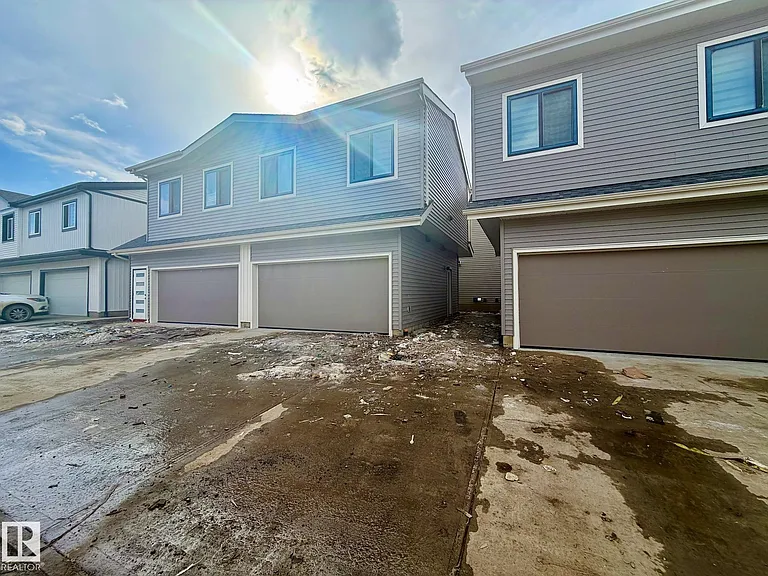 137 29th St SW — Photo 30