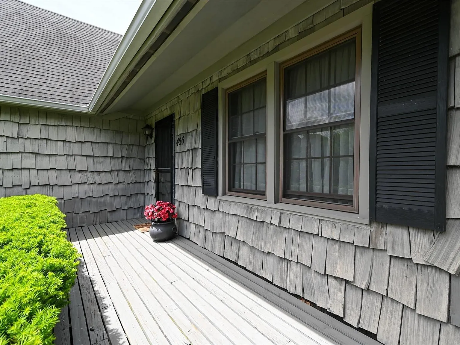3 bed, 2.0 bath, 1500 sqft, $12,500 — Photo 4