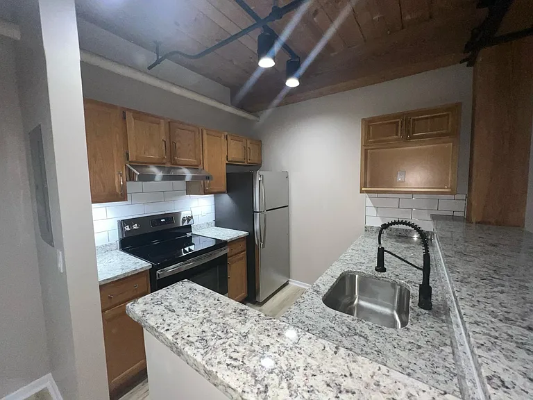 101C4 Whiting St #C4 — Photo 6