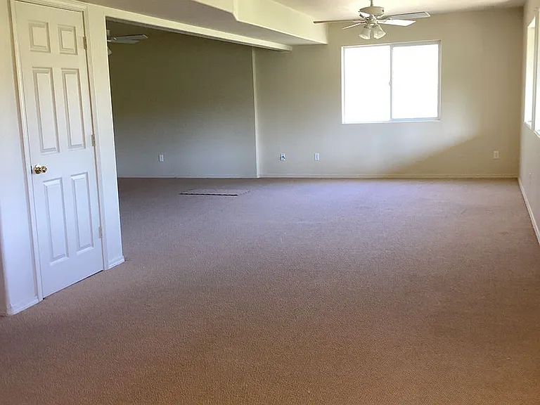 943 W Lookout Rd — Photo 12