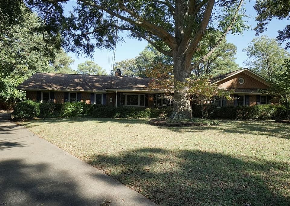 1st image of 2031 Meadow Lake Ct
