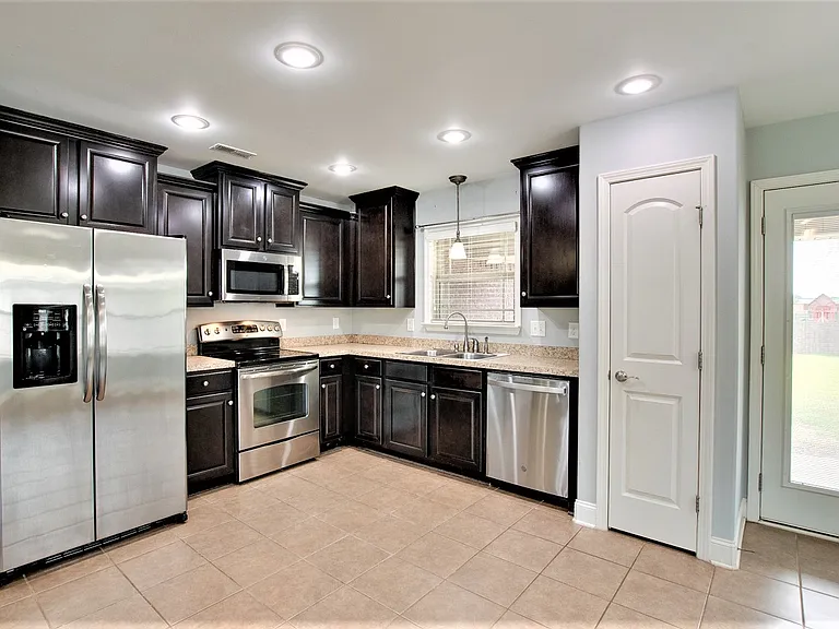 24603 Rolling Vista Dr — Photo 2