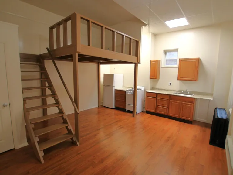 Robin Apartments — Photo 8