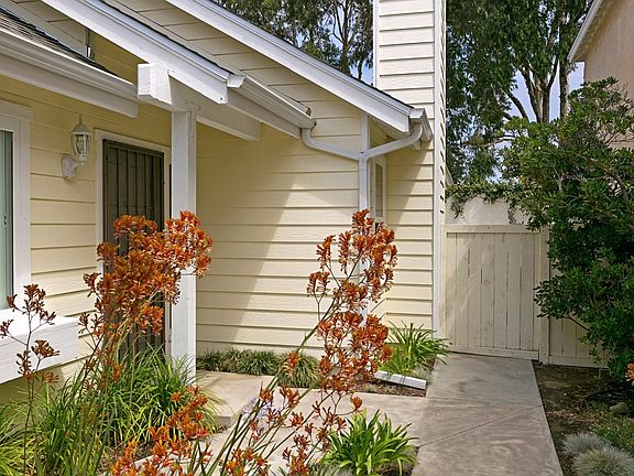 Welcoming courtyard invites you in!