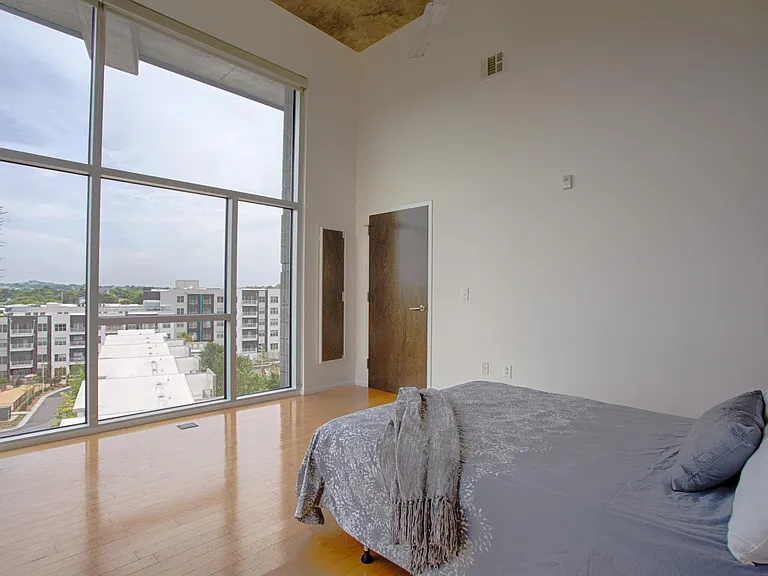 2115 Yeaman Pl #600 — Photo 27