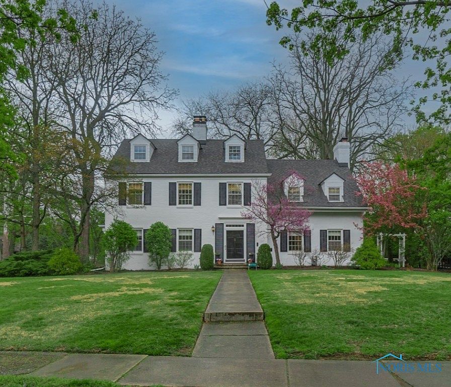 3766 Edgevale Rd, Ottawa Hills, OH 43606 Zillow