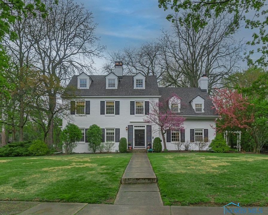 3766 Edgevale Rd, Ottawa Hills, OH 43606 Zillow