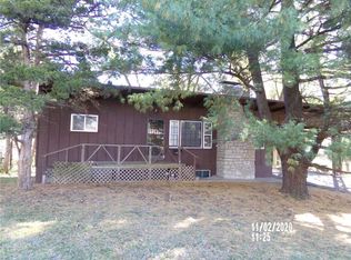 3315 S Denton Rd, Independence, MO 64052