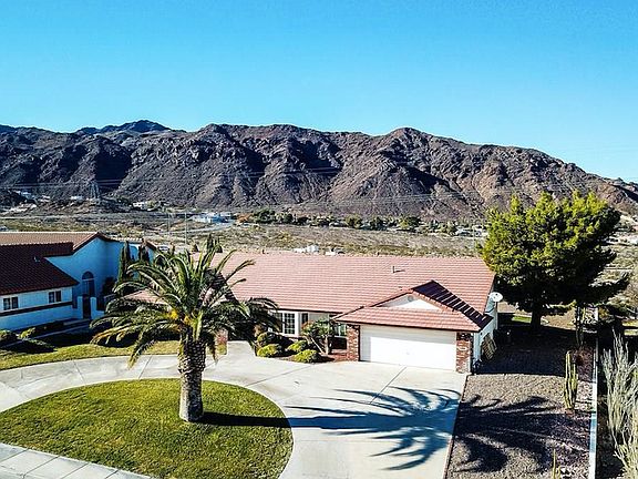 4th image of 926 Villa Grande Way