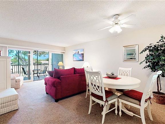 4th image of 6220 Augusta Dr APT 208