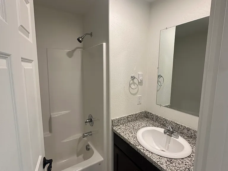 210 Cheryl Ln #1 — Photo 9