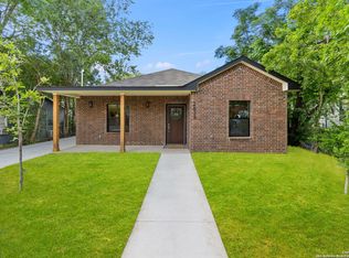 2638 Menchaca St, San Antonio, TX 78228